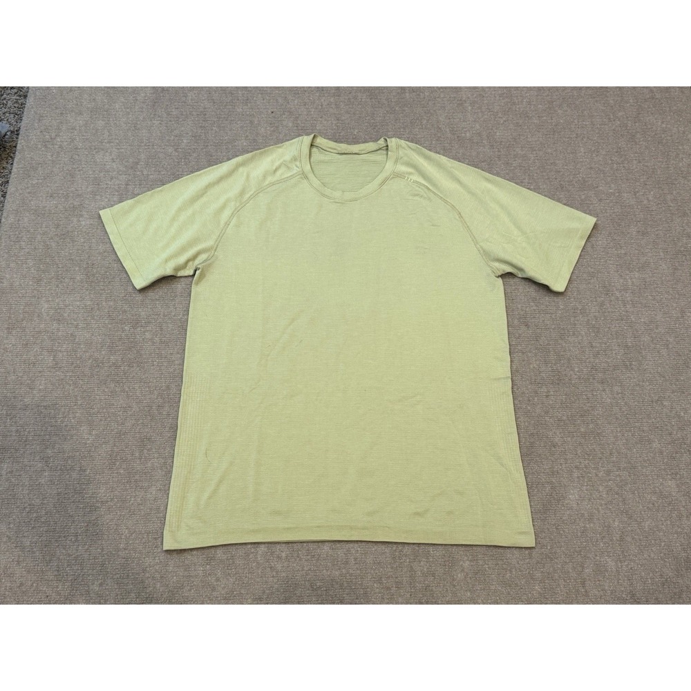 Lululemon Athletic Shirt Men Large Yellow Short Sleeve Training Live In Practice